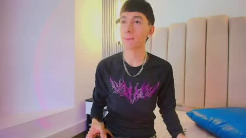 Snapshot of lian_cameron chatting on 27, 4, 2026 lian_cameron online show from 27, 4, 2026