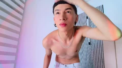 Snapshot of lian_cameron chatting on 3, 6, 2026 lian_cameron online show from 3, 6, 2026