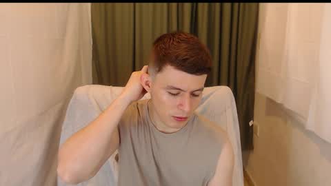 lian_eathan online show from 29, 11, 2025