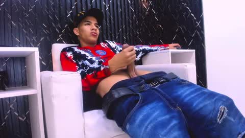 Snapshot of lian_jacob chatting on 29, 5, 2026 Lian Jacob online show from 29, 5, 2026