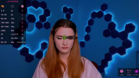 Little Liana  online show from 25, 11, 2025