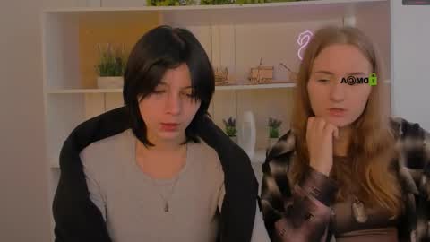 Snapshot of liana_purr chatting on 11, 10, 2025 Liana online show from 11, 10, 2025