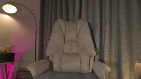 Snapshot of lianewhite chatting on 15, 6, 2026 lianewhite online show from 15, 6, 2026