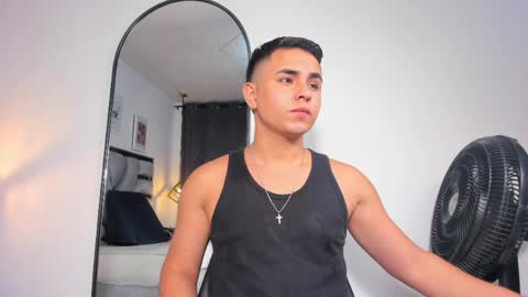 lianfox_ online show from 31, 5, 2026