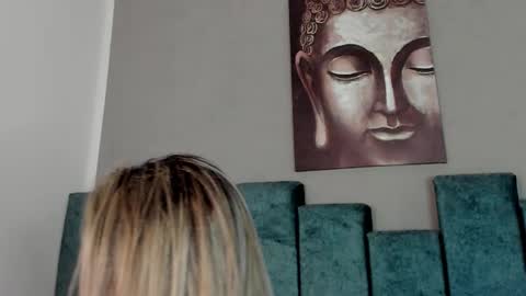 Lian online show from 5, 3, 2025