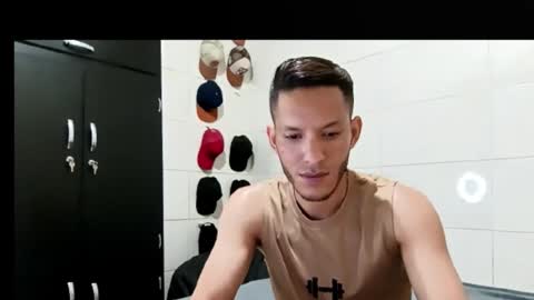 Snapshot of liano_sexy08 chatting on 23, 9, 2025 liano_sexy08 online show from 23, 9, 2025