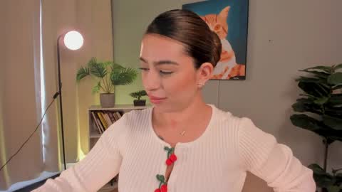 Snapshot of liapearce chatting on 22, 5, 2026 Lia online show from 22, 5, 2026