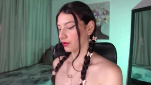 Snapshot of liawhite_x chatting on 26, 2, 2025 lia online show from 26, 2, 2025