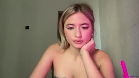 Snapshot of librelover chatting on 17, 10, 2025 librelover online show from 17, 10, 2025