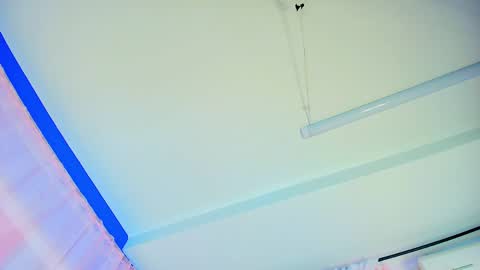 Valentina Hall online show from 17, 4, 2026