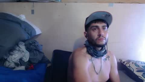 Snapshot of lickurlipz1 chatting on 8, 2, 2025 lickurlipz1 online show from 8, 2, 2025