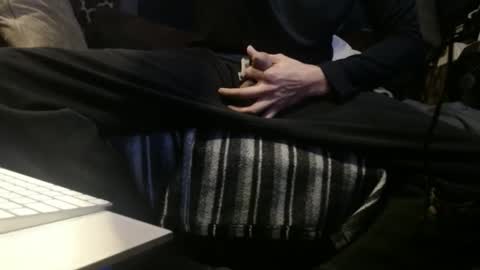 Snapshot of lickurlipz1 chatting on 2, 12, 2025 lickurlipz1 online show from 2, 12, 2025