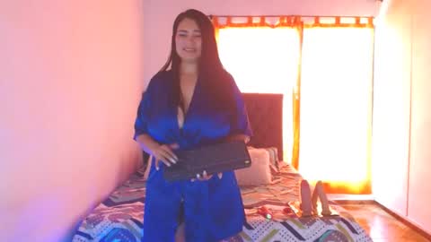 Snapshot of licy_klein chatting on 28, 7, 2026 Isa online show from 28, 7, 2026