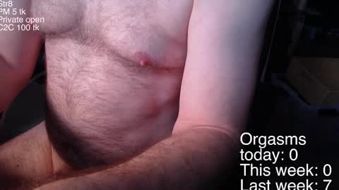 Snapshot of liebestool8 chatting on 8, 1, 2025 liebestool8 online show from 8, 1, 2025