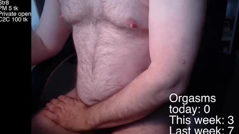 Snapshot of liebestool8 chatting on 12, 1, 2025 liebestool8 online show from 12, 1, 2025