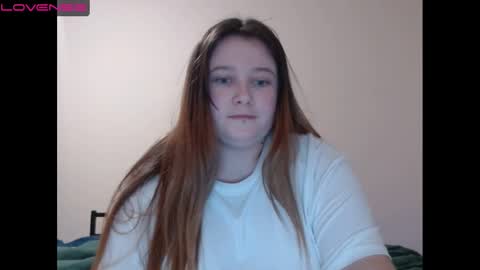 Snapshot of light_lunaa chatting on 3, 1, 2025 light_lunaa online show from 3, 1, 2025