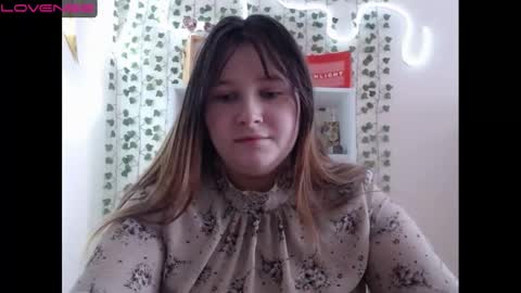 Snapshot of light_lunaa chatting on 13, 1, 2025 light_lunaa online show from 13, 1, 2025