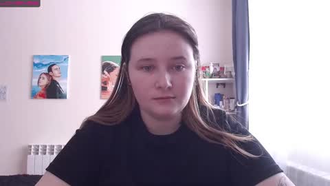 Snapshot of light_lunaa chatting on 4, 3, 2025 light_lunaa online show from 4, 3, 2025