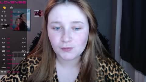 light_lunaa online show from 15, 3, 2026