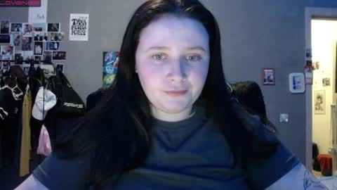 light_lunaa online show from 11, 4, 2026