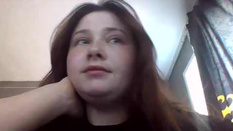 Snapshot of light_lunaa chatting on 7, 6, 2026 light_lunaa online show from 7, 6, 2026