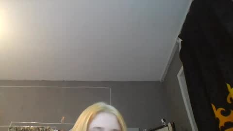 Snapshot of light_lunaa chatting on 26, 6, 2026 light_lunaa online show from 26, 6, 2026