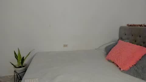 Snapshot of lightshine_ chatting on 24, 7, 2026 Maddie online show from 24, 7, 2026
