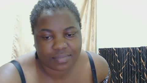 Snapshot of liilcutiee chatting on 12, 7, 2026 Lily online show from 12, 7, 2026