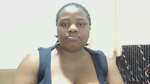 Snapshot of liilcutiee chatting on 27, 7, 2026 Lily online show from 27, 7, 2026