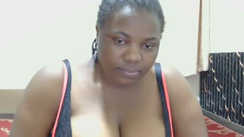 Snapshot of liilcutiee chatting on 28, 7, 2026 Lily online show from 28, 7, 2026