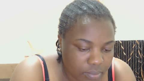 Snapshot of liilcutiee chatting on 31, 7, 2026 Lily online show from 31, 7, 2026