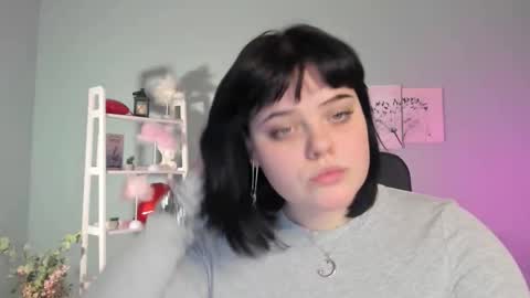 lika_pop online show from 1, 3, 2026