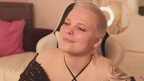 likaaberry online show from 26, 2, 2026