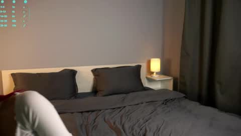 Emi online show from 8, 11, 2025