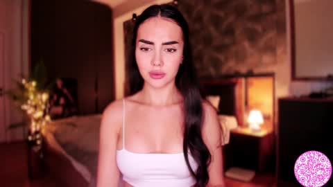 Gabriela online show from 12, 12, 2024