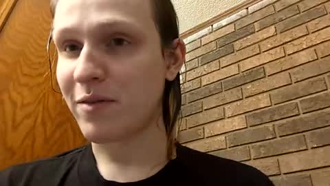 Snapshot of lil_gem chatting on 26, 5, 2026 lil gemmie online show from 26, 5, 2026