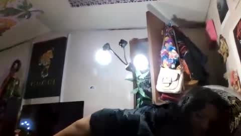 lil_luluvert online show from 19, 7, 2026
