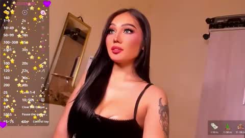 Snapshot of lil_m1ss_silly chatting on 30, 11, 2025 Miss Lily online show from 30, 11, 2025