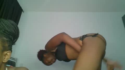 Snapshot of lil_meg chatting on 25, 2, 2026 lil_meg online show from 25, 2, 2026