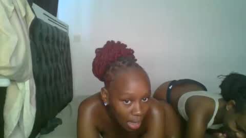 Snapshot of lil_meg chatting on 4, 3, 2026 lil_meg online show from 4, 3, 2026