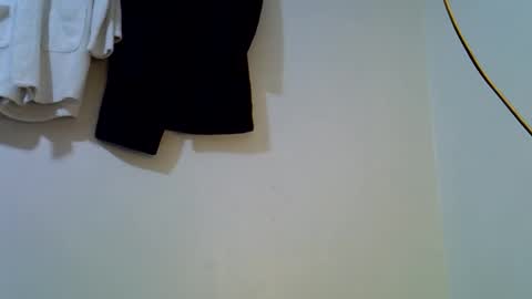 Snapshot of lil_miss23 chatting on 29, 9, 2025 lil_miss23 online show from 29, 9, 2025