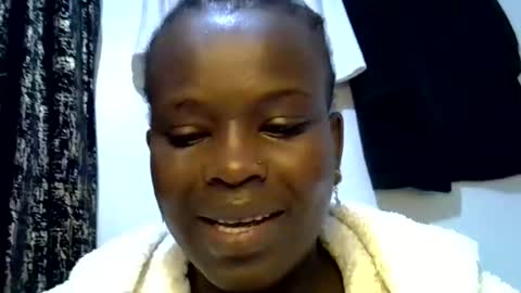 Snapshot of lil_miss23 chatting on 6, 10, 2025 lil_miss23 online show from 6, 10, 2025