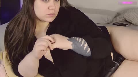 Nessa Greyrat   if u like me tip 25 tk and put  online show from 18, 2, 2025