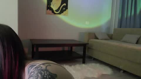 INST Lil happines s online show from 26, 9, 2025