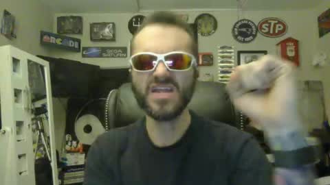 Snapshot of lil_tea_break_6996 chatting on 21, 2, 2025 t online show from 21, 2, 2025