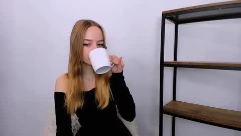 LiliaDesire online show from 2, 12, 2024