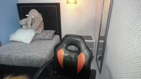 Snapshot of lilafave chatting on 3, 3, 2025 Dove online show from 3, 3, 2025