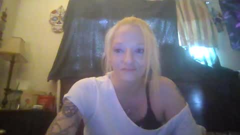 lilbit4u online show from 20, 2, 2025