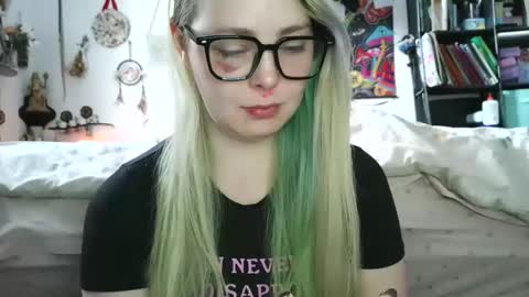 Snapshot of lilemmy1999 chatting on 21, 1, 2025 emily ryanson online show from 21, 1, 2025