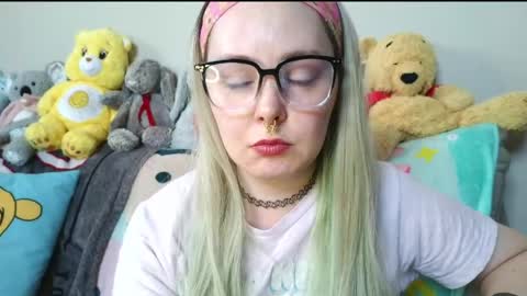 emily ryanson online show from 7, 4, 2026